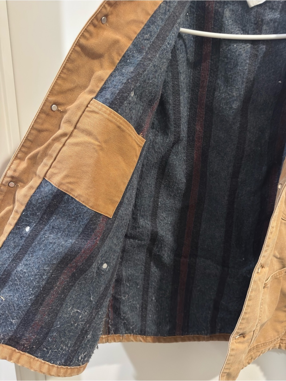 Vintage Carhartt Chore Jacket Blanket Lined Distressed USA Made C01 BRN Mens XL - Picture 4 of 7